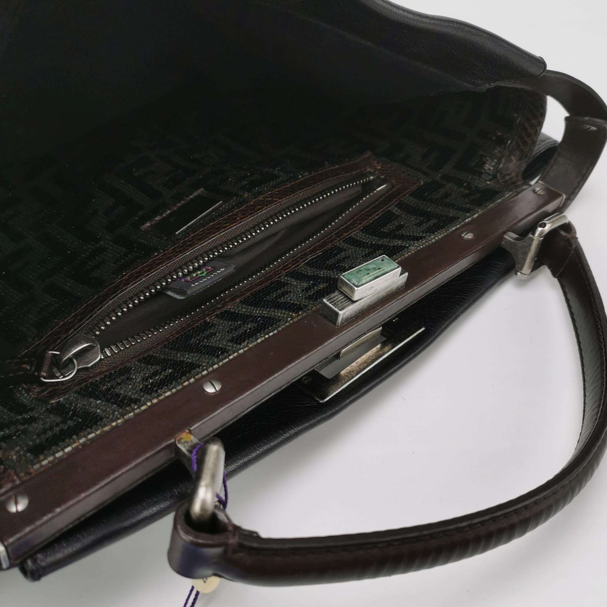 Fendi Peekaboo Large Black Calfskin Leather Glitter Beaded Zucca Interior Pour femmes en vente