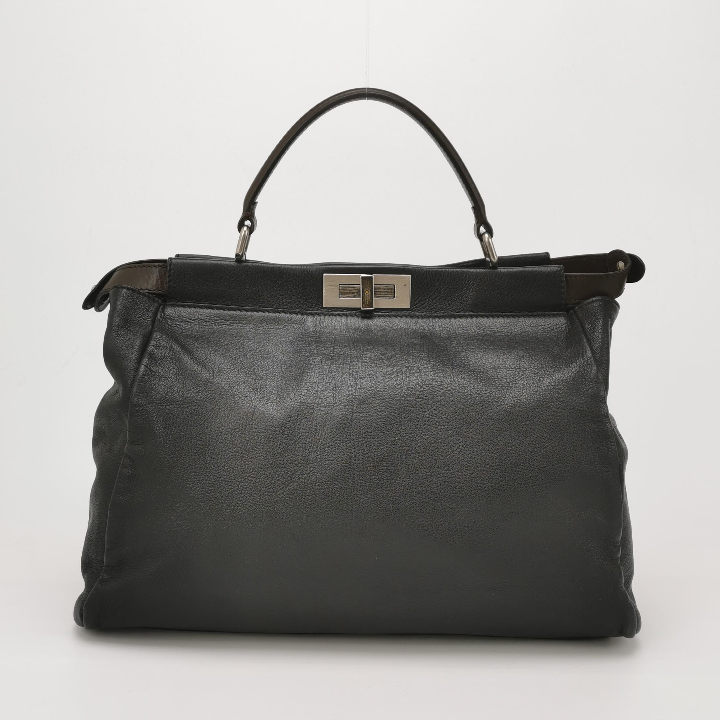 Fendi Peekaboo Large Black Calfskin Leather Glitter Beaded Zucca Interior en vente 2