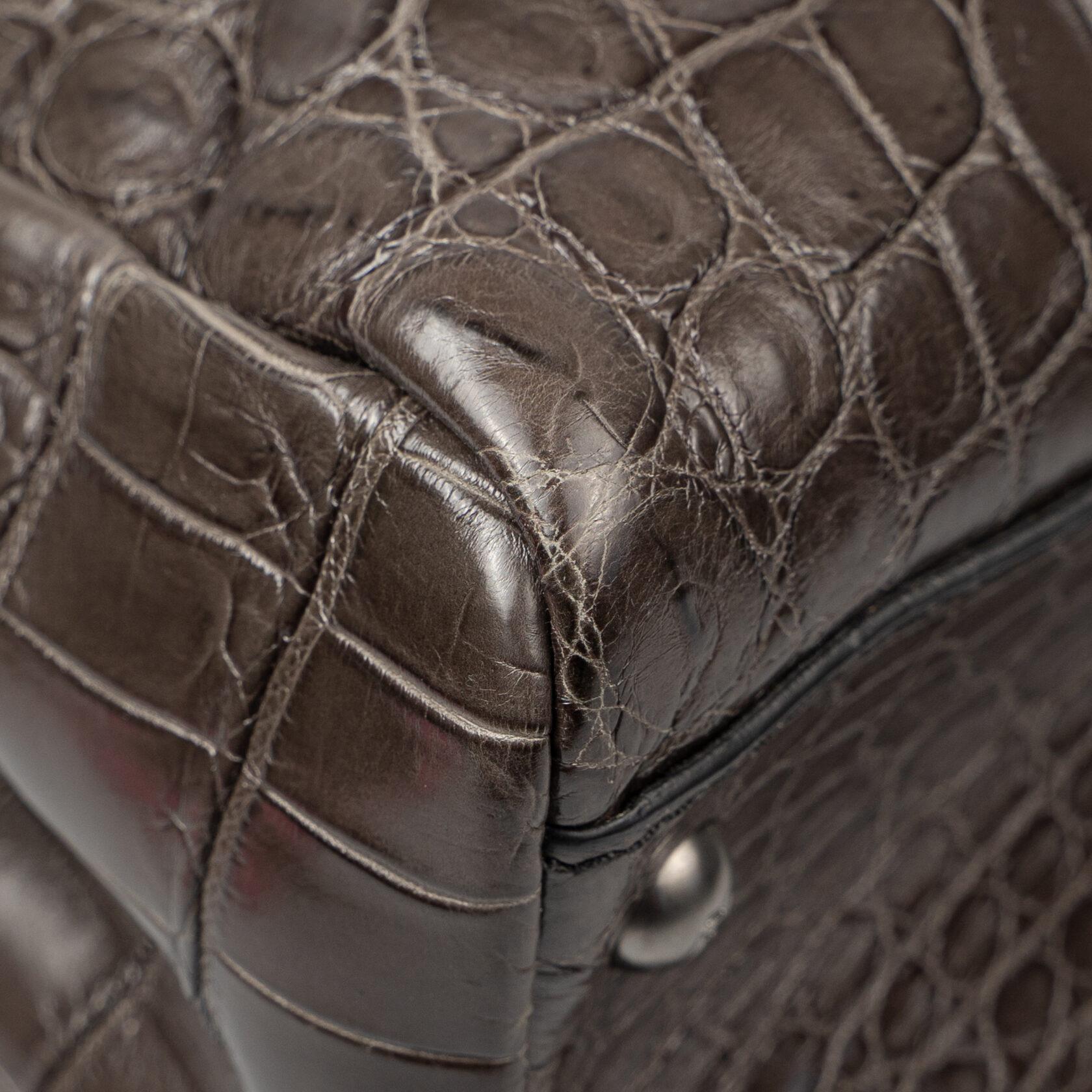 Fendi Peekaboo Medium Crocodile Brown Gray In Good Condition For Sale In Dover, DE