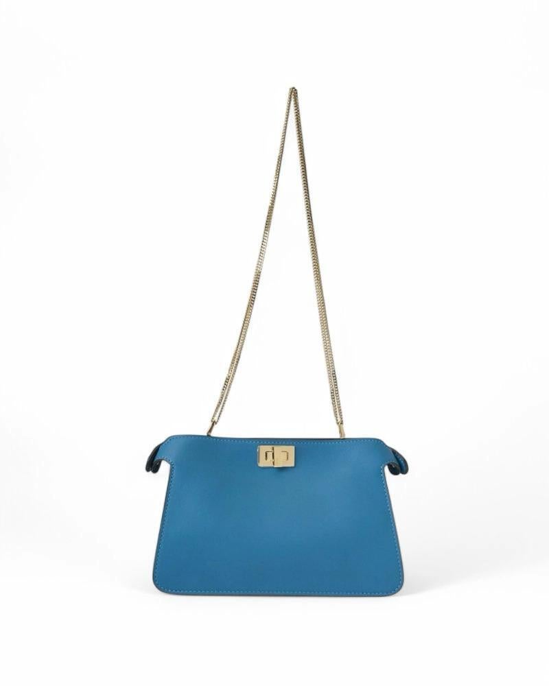 Fendi Peekaboo Clutch Tasche mit blauer Stickerei im Angebot 1