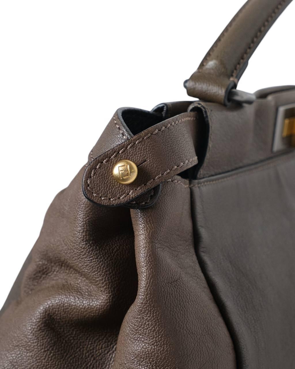 Fendi Peekaboo Soft Large Schlamm 15