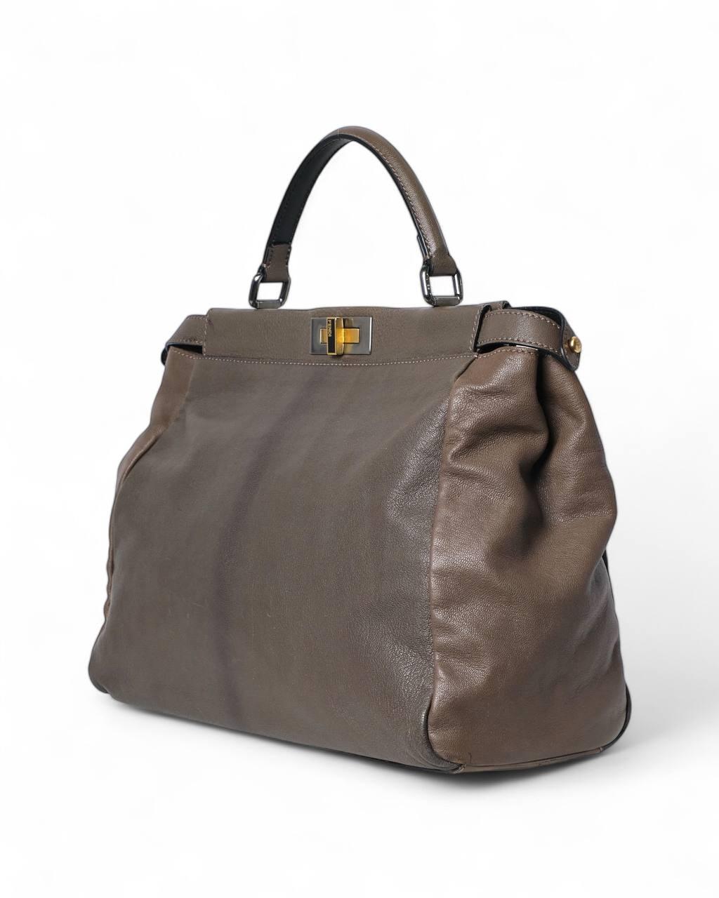 Fendi Peekaboo Soft Large Schlamm (Gray)