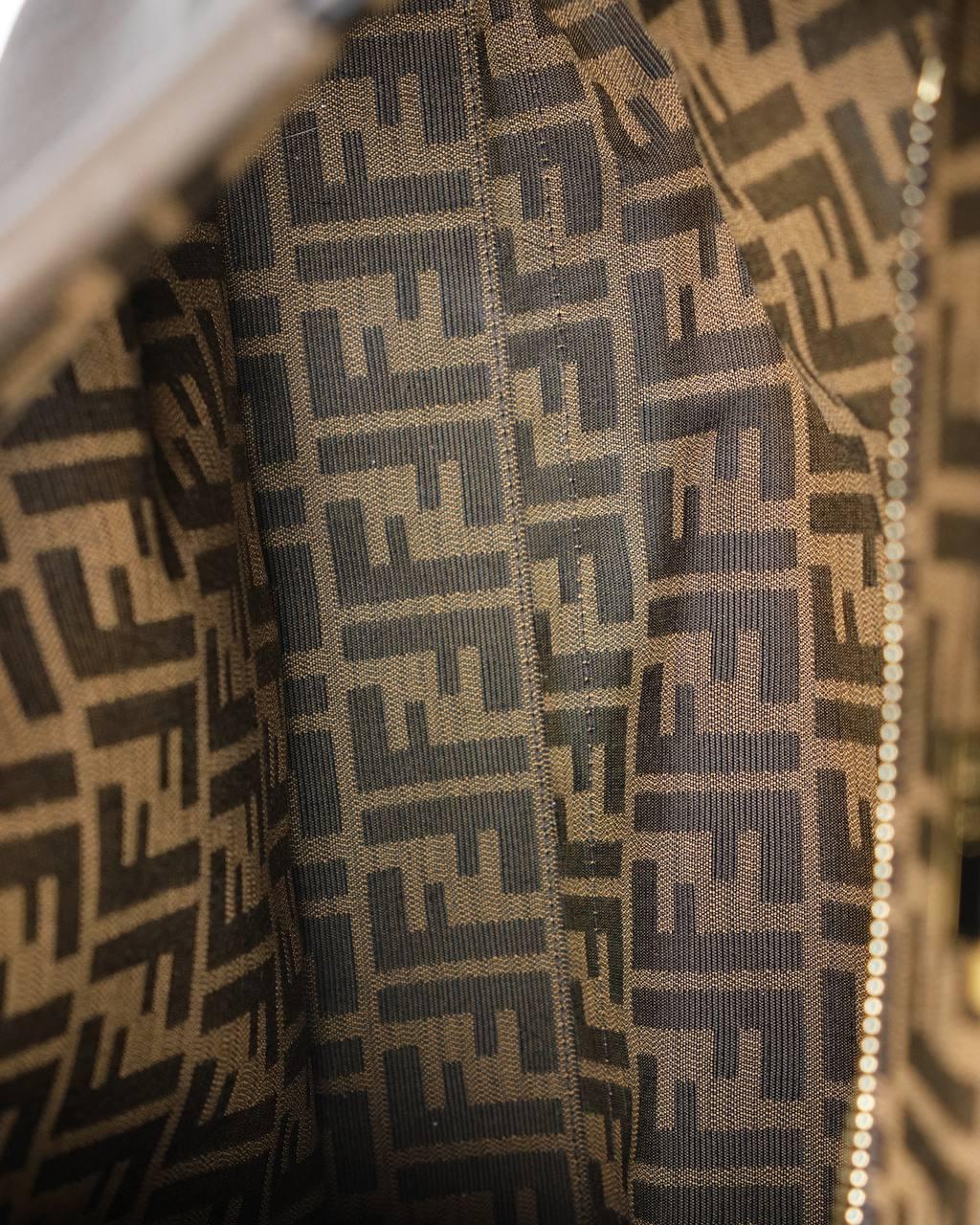 Fendi Peekaboo Soft Large Schlamm Damen