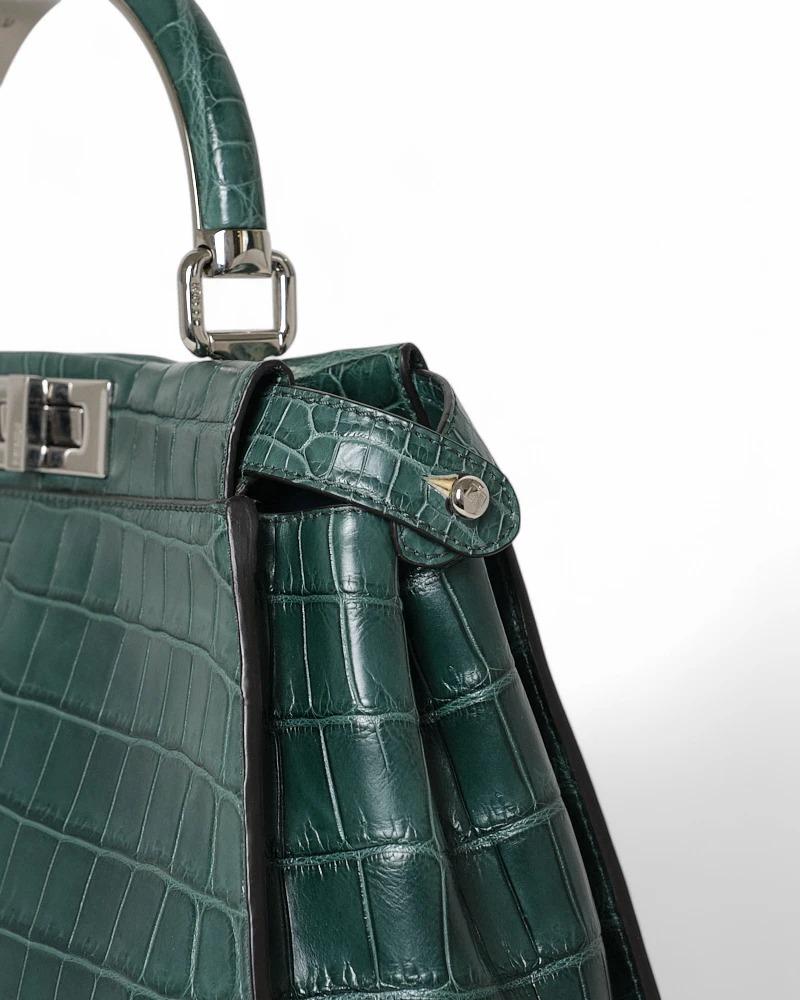 Fendi Peekaboo Soft Medium Green For Sale 8