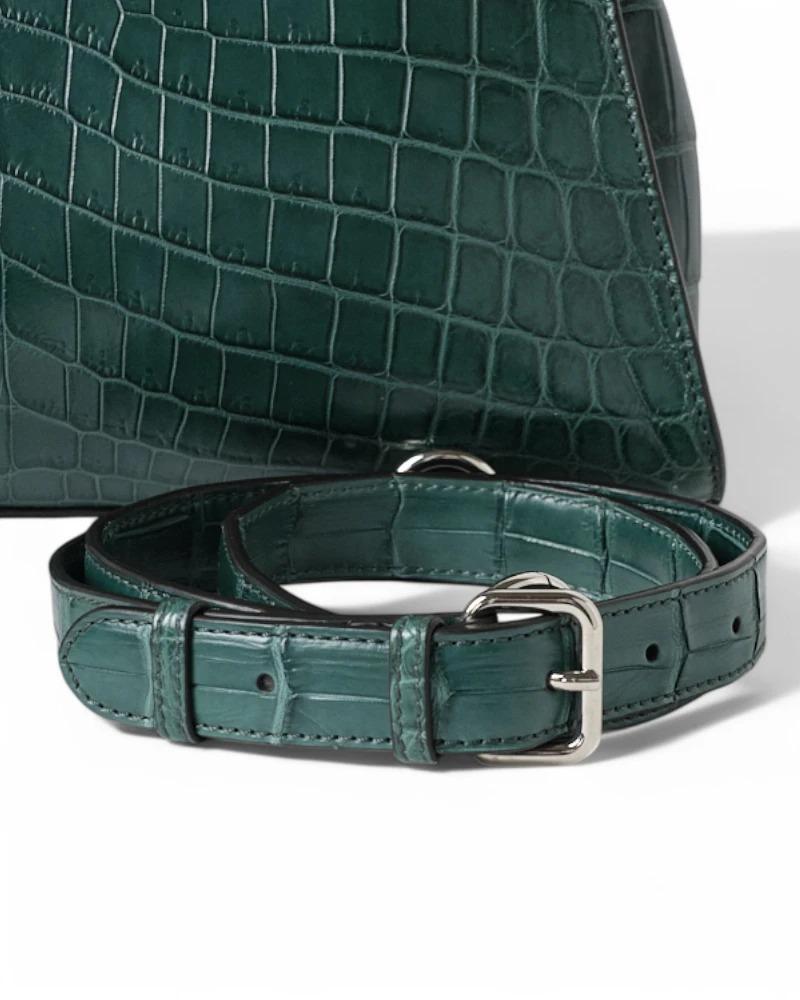 Fendi Peekaboo Soft Medium Green For Sale 4