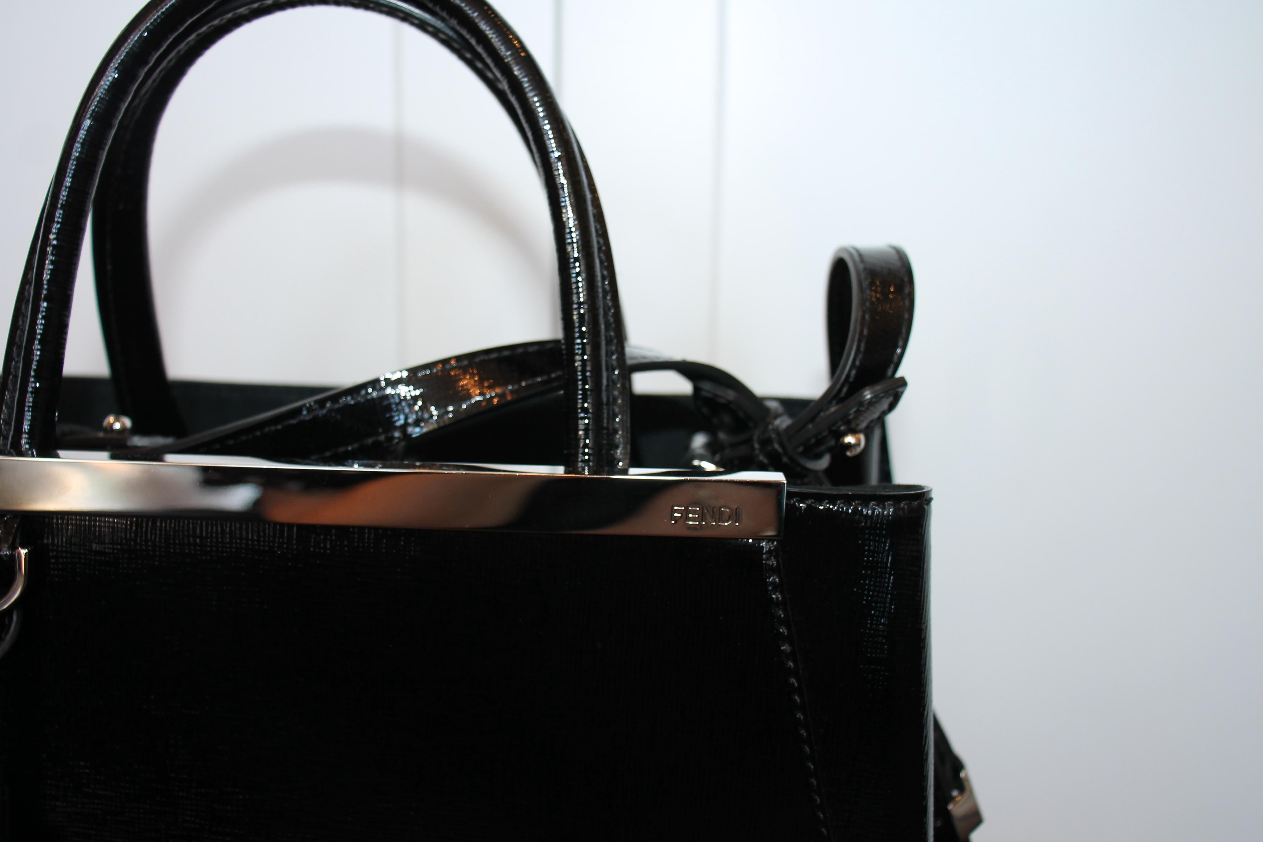 Fendi Petite 2Jours Tote For Sale 1