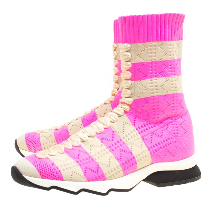 Fendi Pink and Beige Stripes Knit Fabric Sneaker Boots Size 38 In New Condition In Dubai, Al Qouz 2