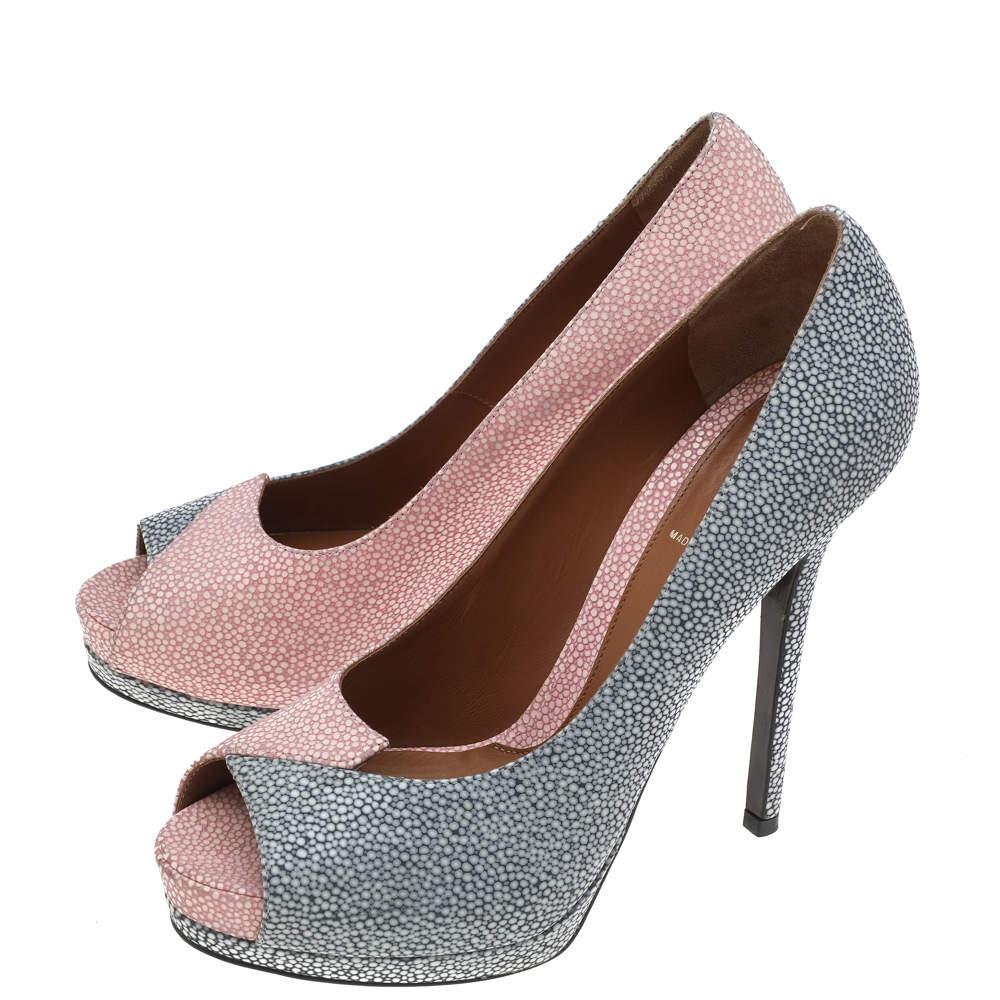 Women's Fendi Pink/Blue Textured Leather Peep Toe Platform Pumps Size 40 For Sale