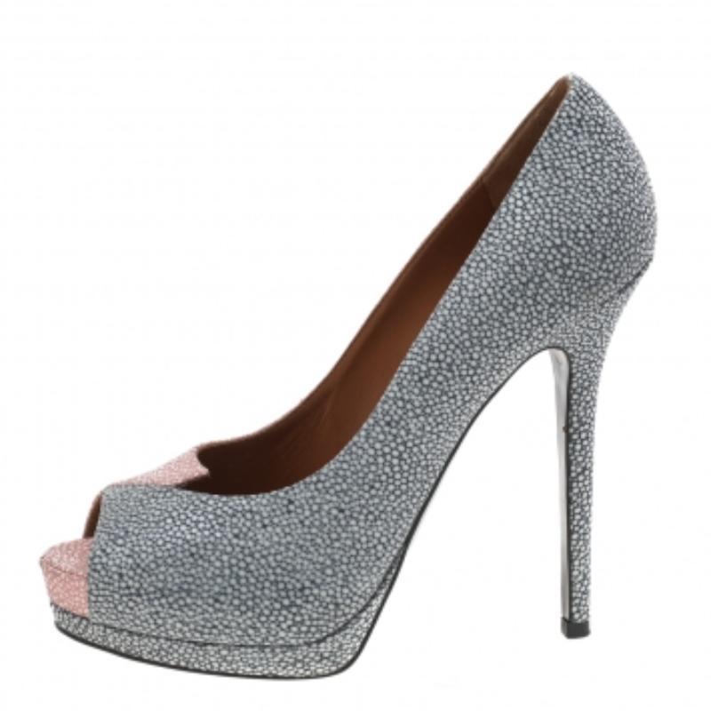 Fendi, pelle rosa/blu testurizzata, con plateau Peep Toe, taglia 40 in vendita 1