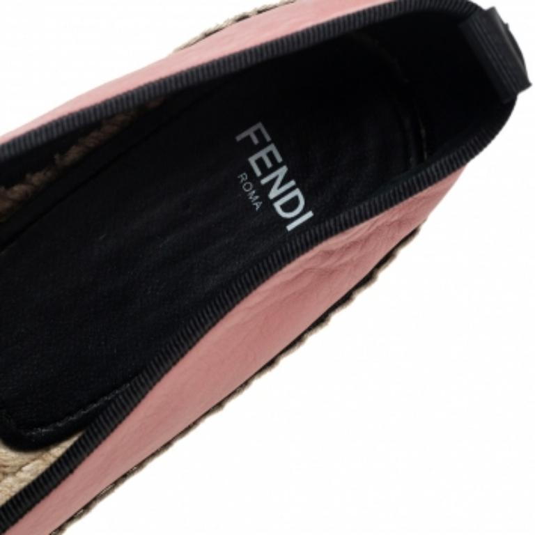 Donna Fendi, pelle rosa, Bug Eye Espadrille Flats 37,5 in vendita