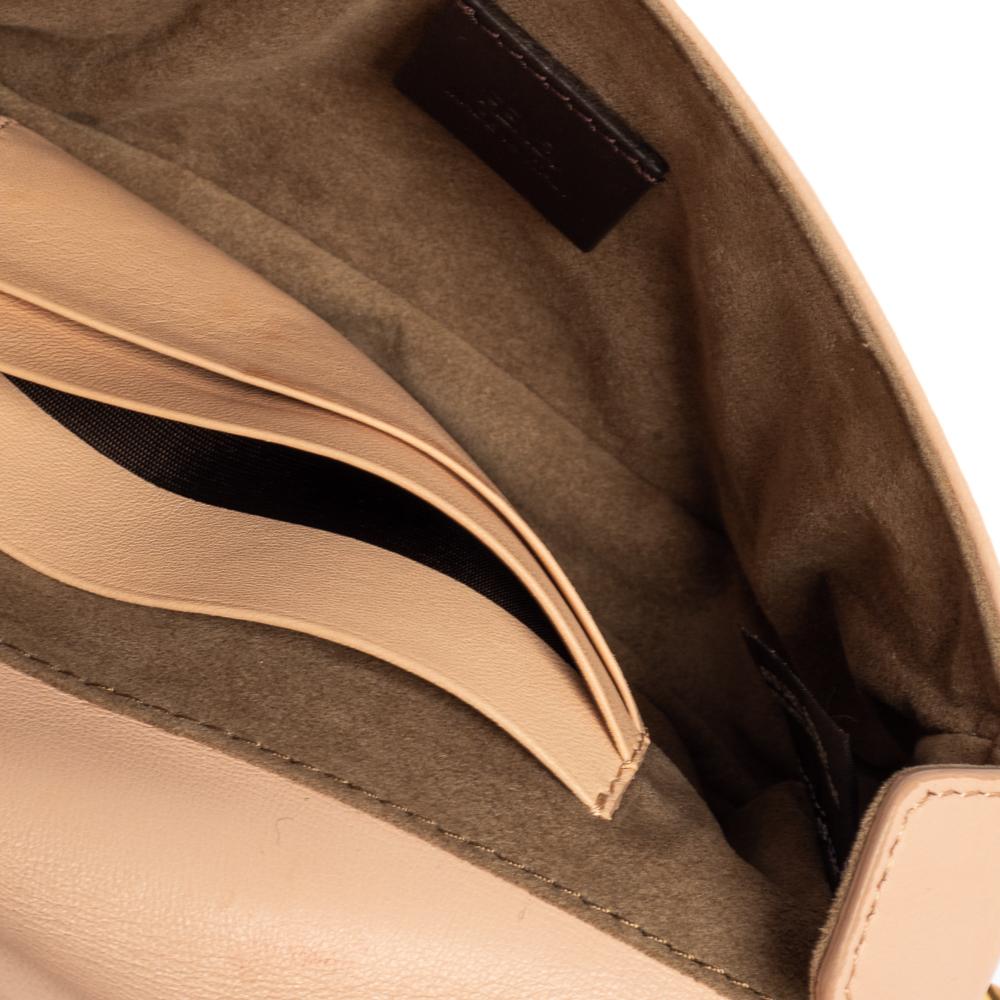 Fendi Pink Leather Mini Be Baguette Crossbody Bag In Fair Condition In Dubai, Al Qouz 2