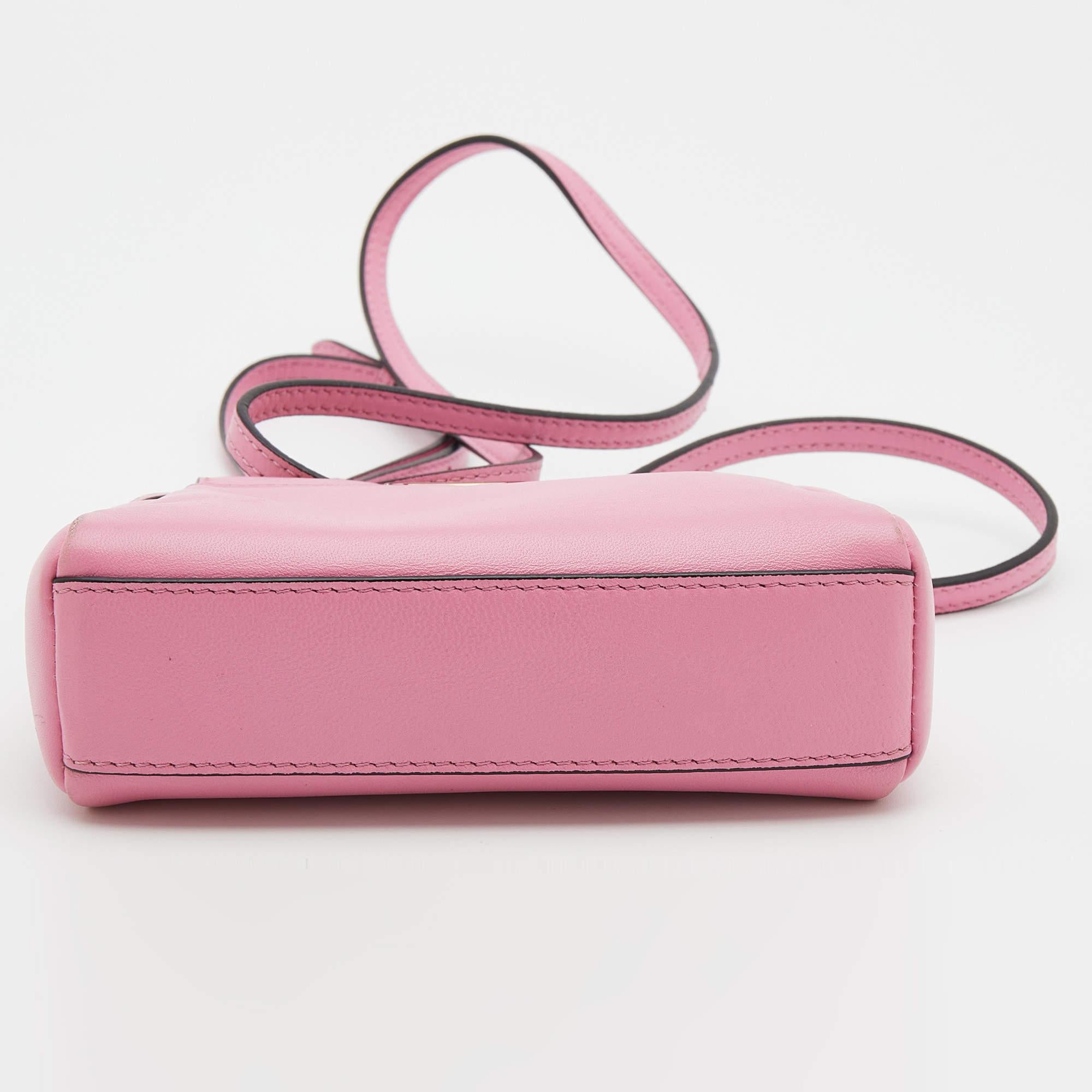 Fendi Rosa Leder Mini Peekaboo Top Handle Bag aus Leder Damen