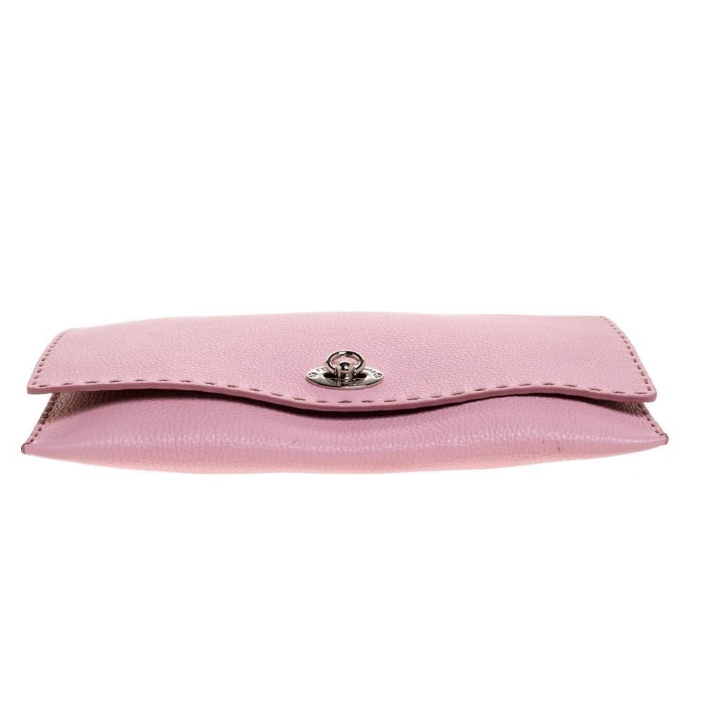 Fendi Pink Leather Selleria Flap Clutch In Good Condition In Dubai, Al Qouz 2