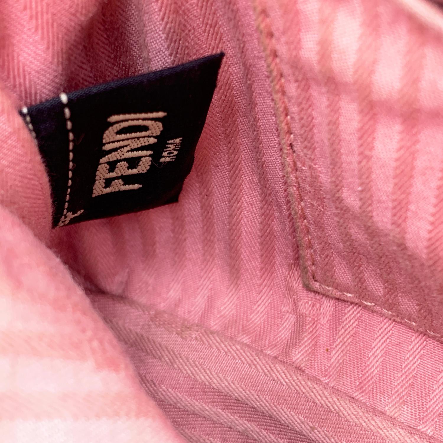 Fendi Kleine Fendista Pochette Umhängetasche aus rosa Leder 6