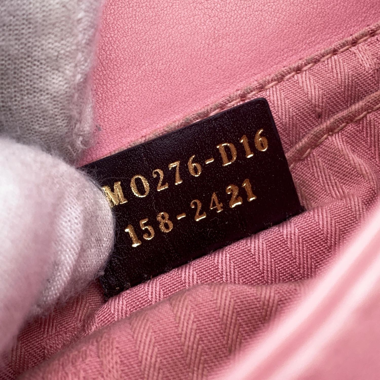 Fendi Kleine Fendista Pochette Umhängetasche aus rosa Leder 7