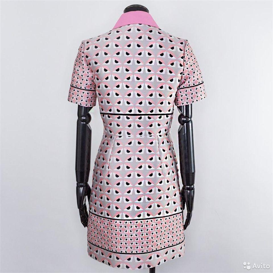 FENDI

Original FENDI Pink silk dress 

Size: 38 on the label - US S


Pre-owned. Excellent condition. 
PLEASE VISIT OUR STORE FOR MORE GREAT ITEMS

 