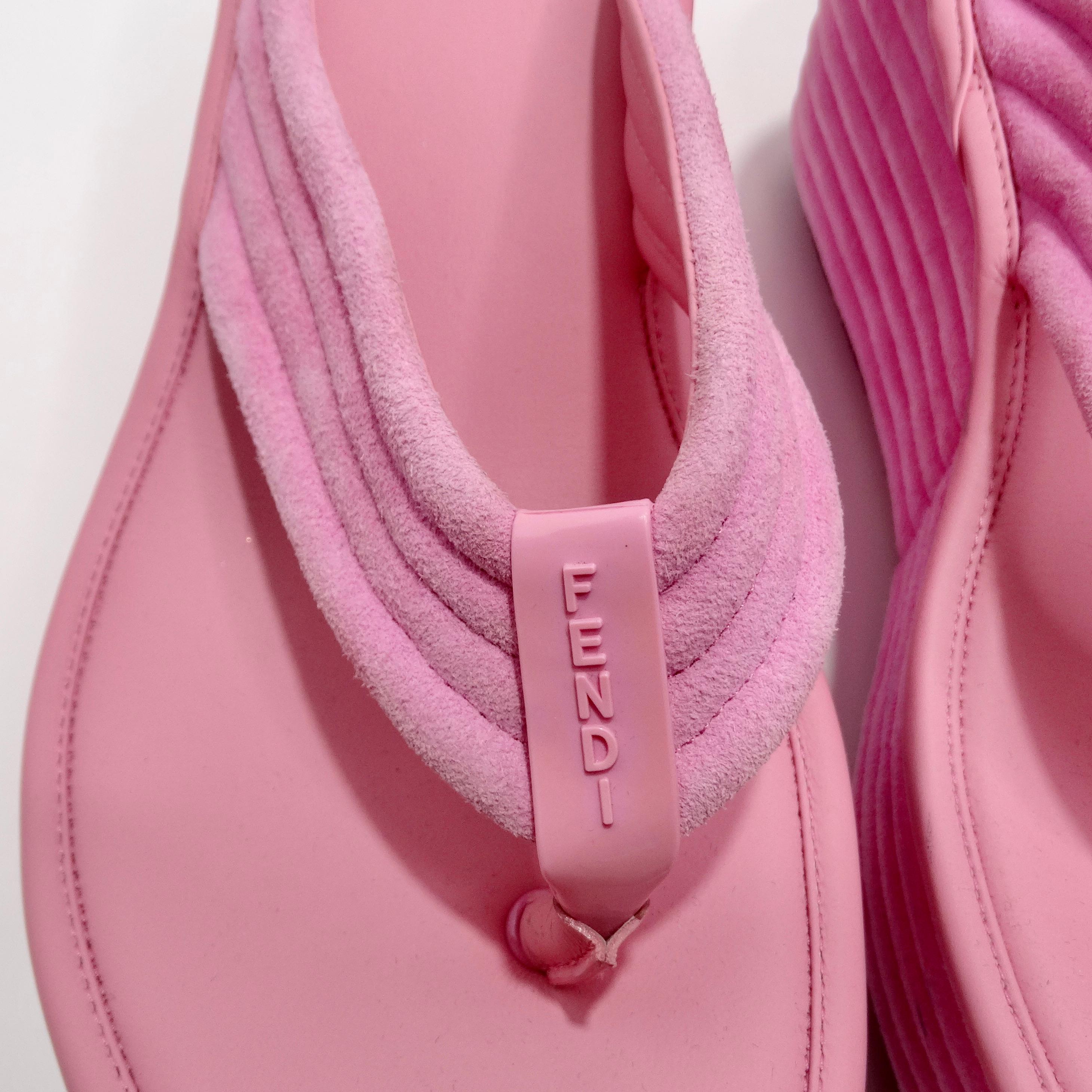 Fendi Pink Suede Platform Flip Flops In Good Condition For Sale In Scottsdale, AZ
