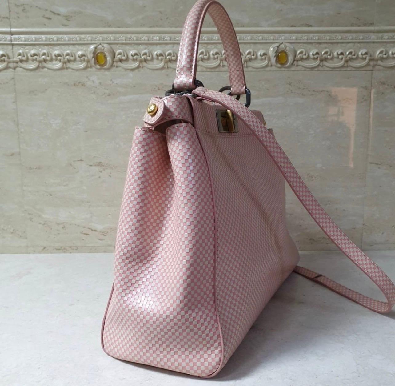 Fendi Pink/White Checkered Leather Sequin Lining Medium Peekaboo Top Handle Bag In Good Condition In Krakow, PL