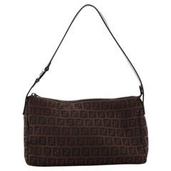 Fendi Pochette Umhängetasche Zucchino aus Segeltuch Medium