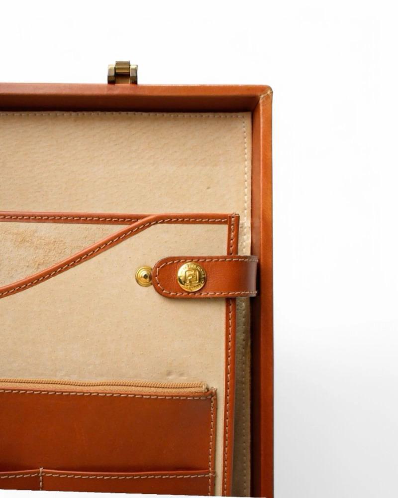 Fendi Rigid Brown Striped Document Holder For Sale 10