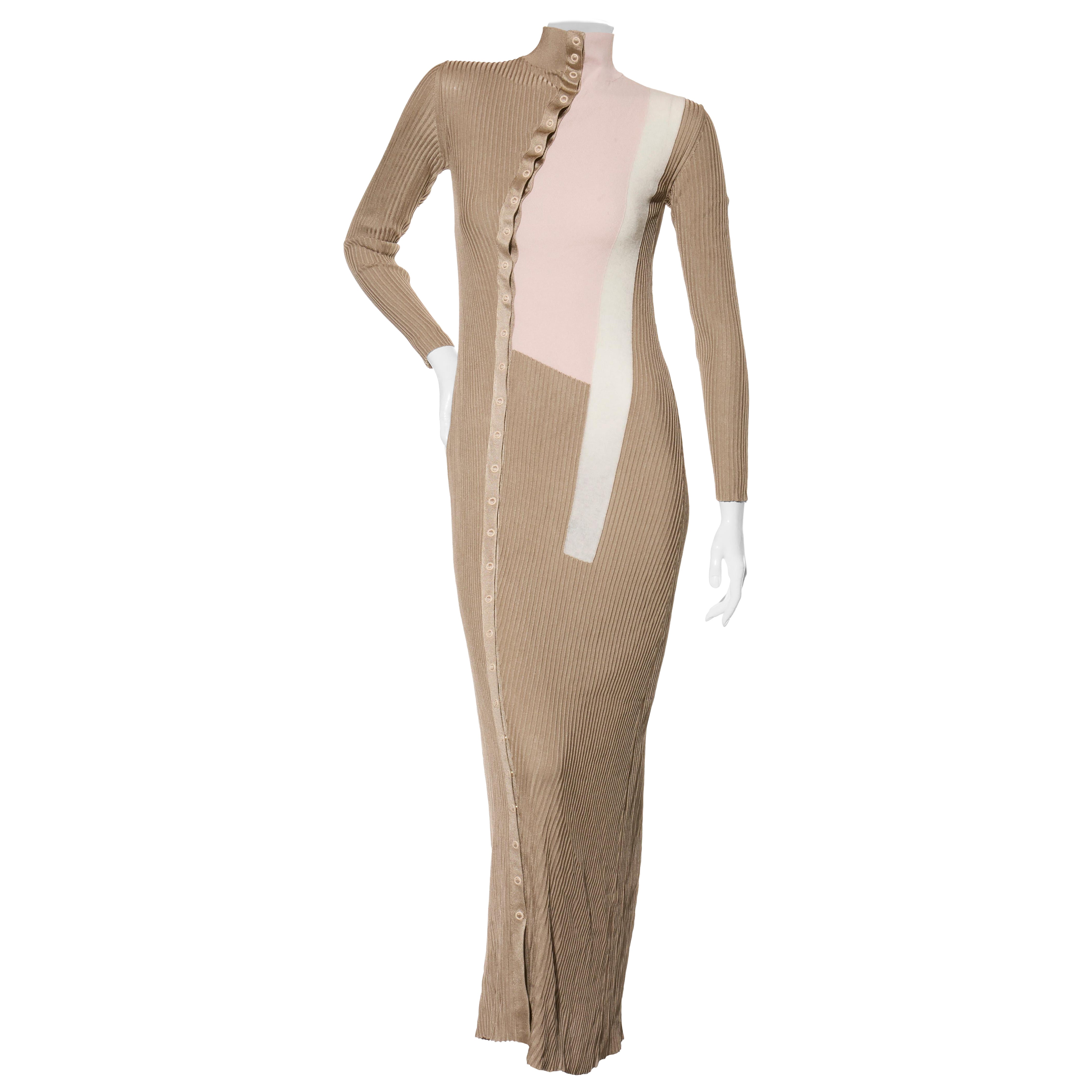 Maxi abito in maglia a coste di seta Fendi Pre-Fall 2018 IT 40 (US 4)