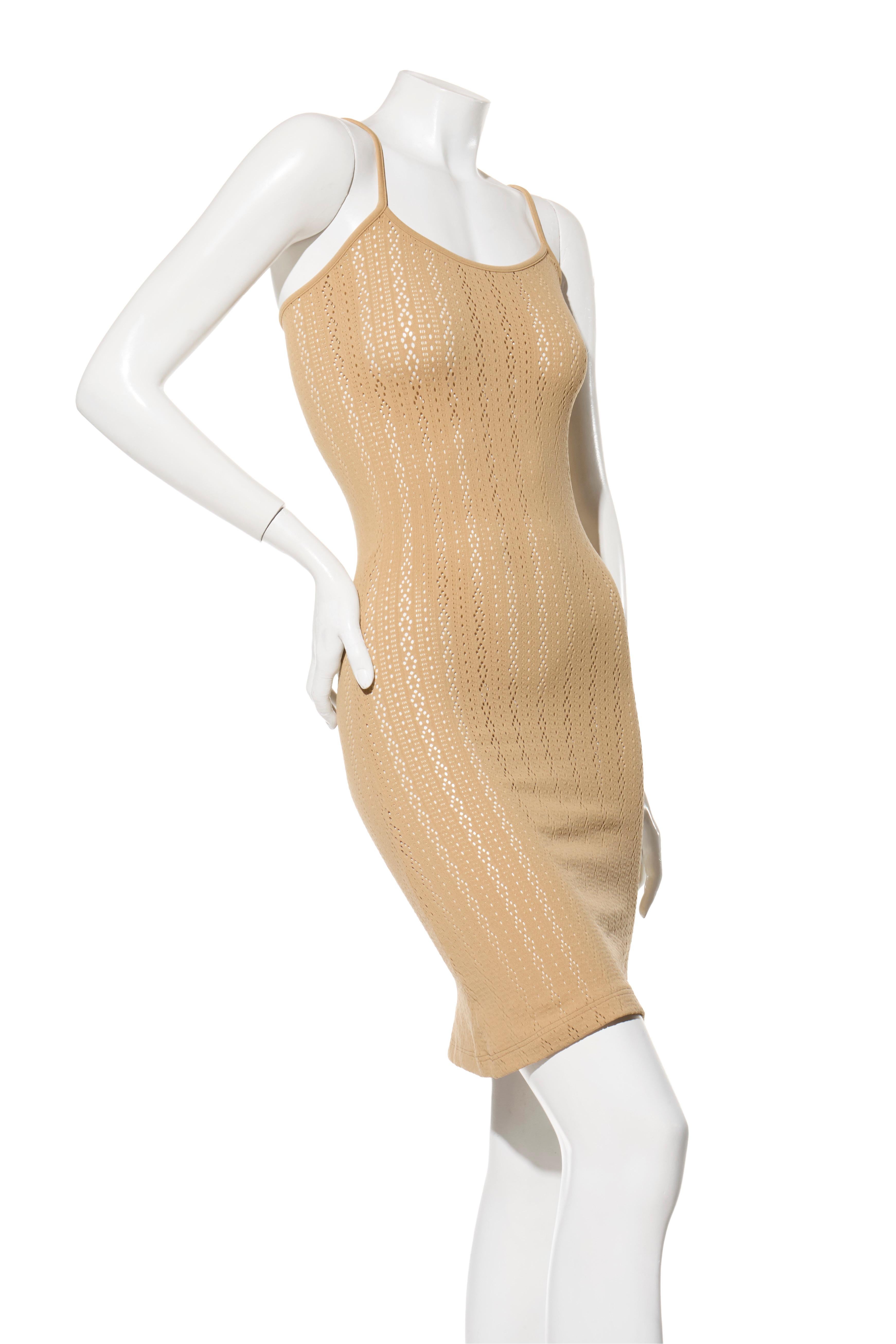 Fendi - Pre-Fall 2021 - Vestito a camicia in organza trasparente con sottoveste in maglia e cintura in pelle IT 40 in vendita 5