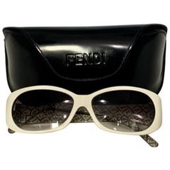 Fendi Pre Loved FS 303 105 130Weiß Damen Sonnenbrille:: Made in Italy