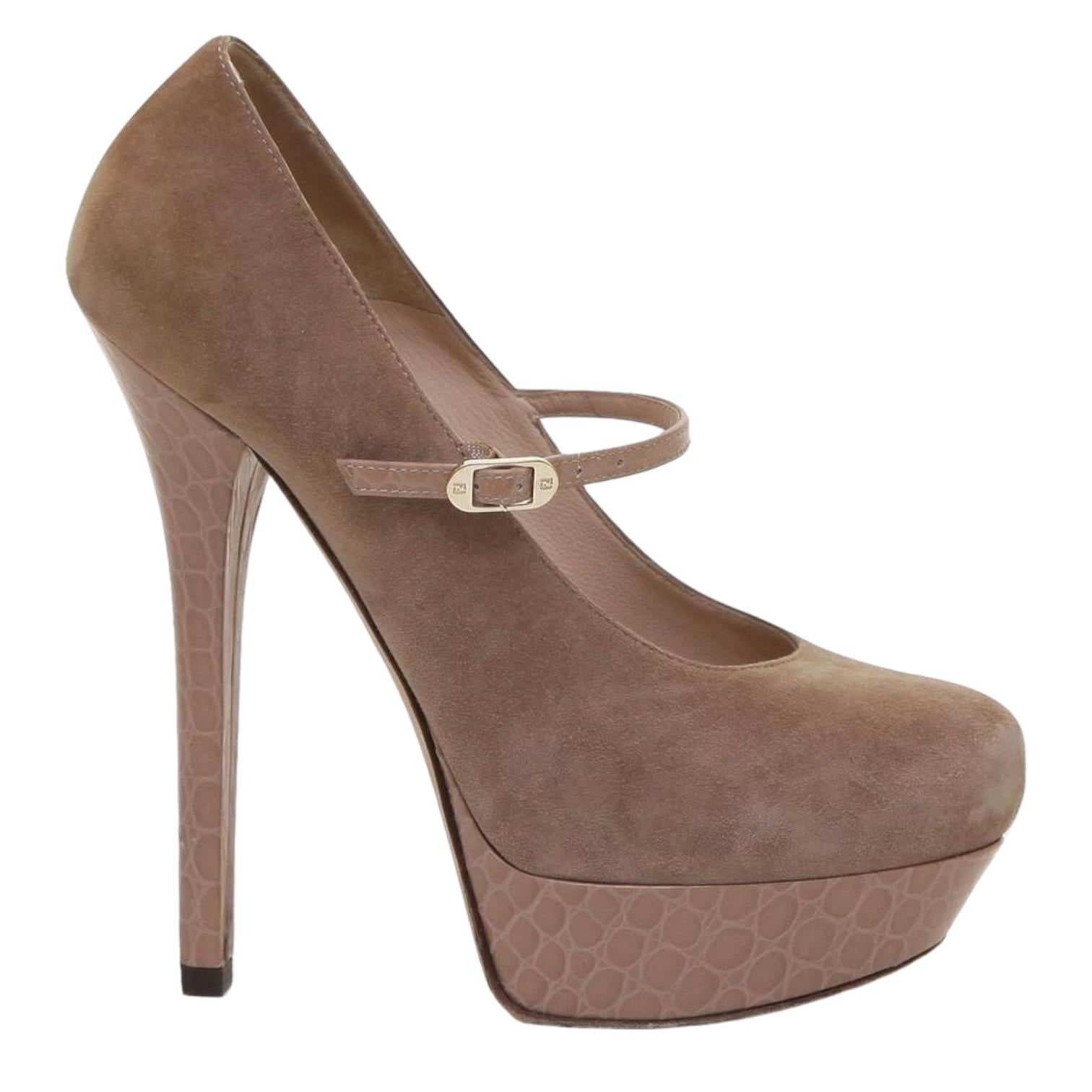FENDI Pumps Platform Pump Pumps Suede Leather Tan Shoe Heel Sz 38 In Fair Condition For Sale In Hollywood, FL