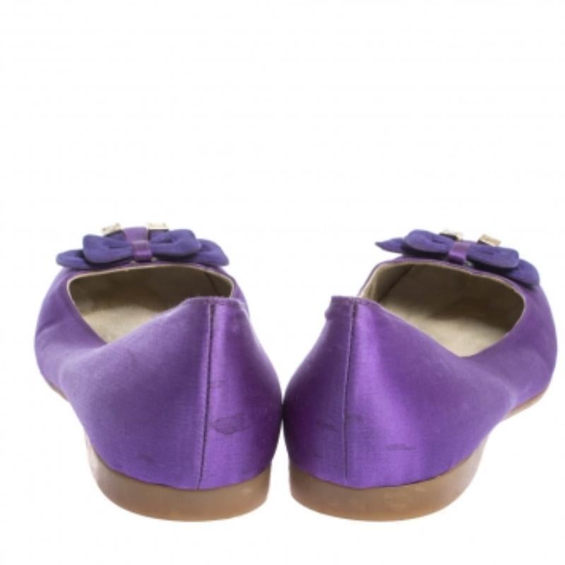 De las mujeres Bailarinas con lazo de satén morado Fendi talla 36 en venta