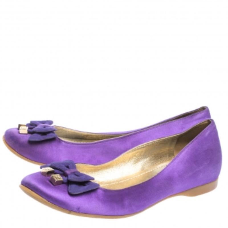 Bailarinas con lazo de satén morado Fendi talla 36 en venta 2