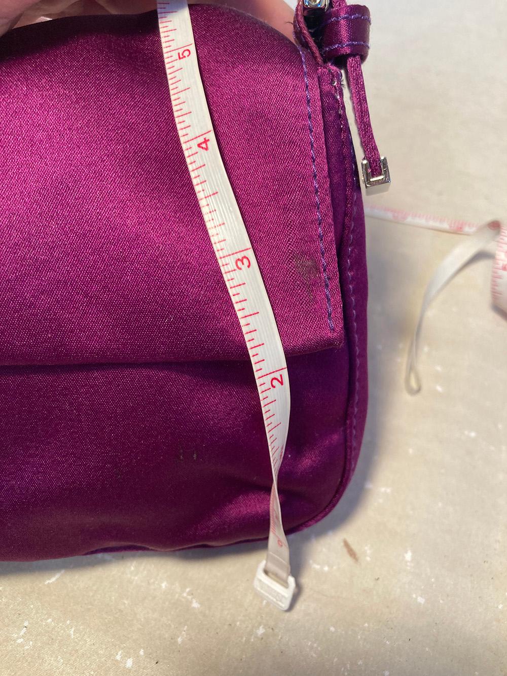 Baguette di seta viola Fendi 4