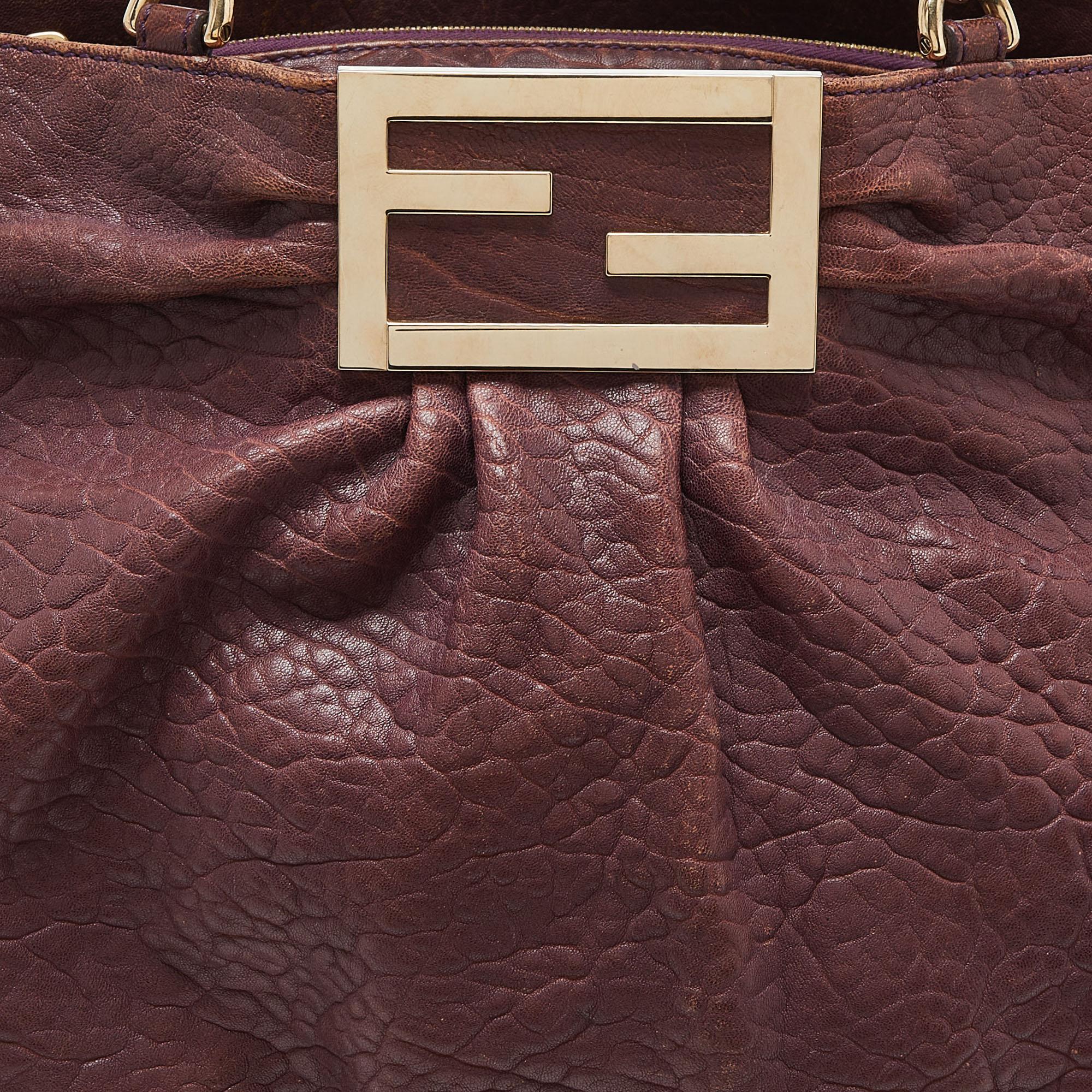 Fendi Purple Textured Leather Large Mia Hobo For Sale 3