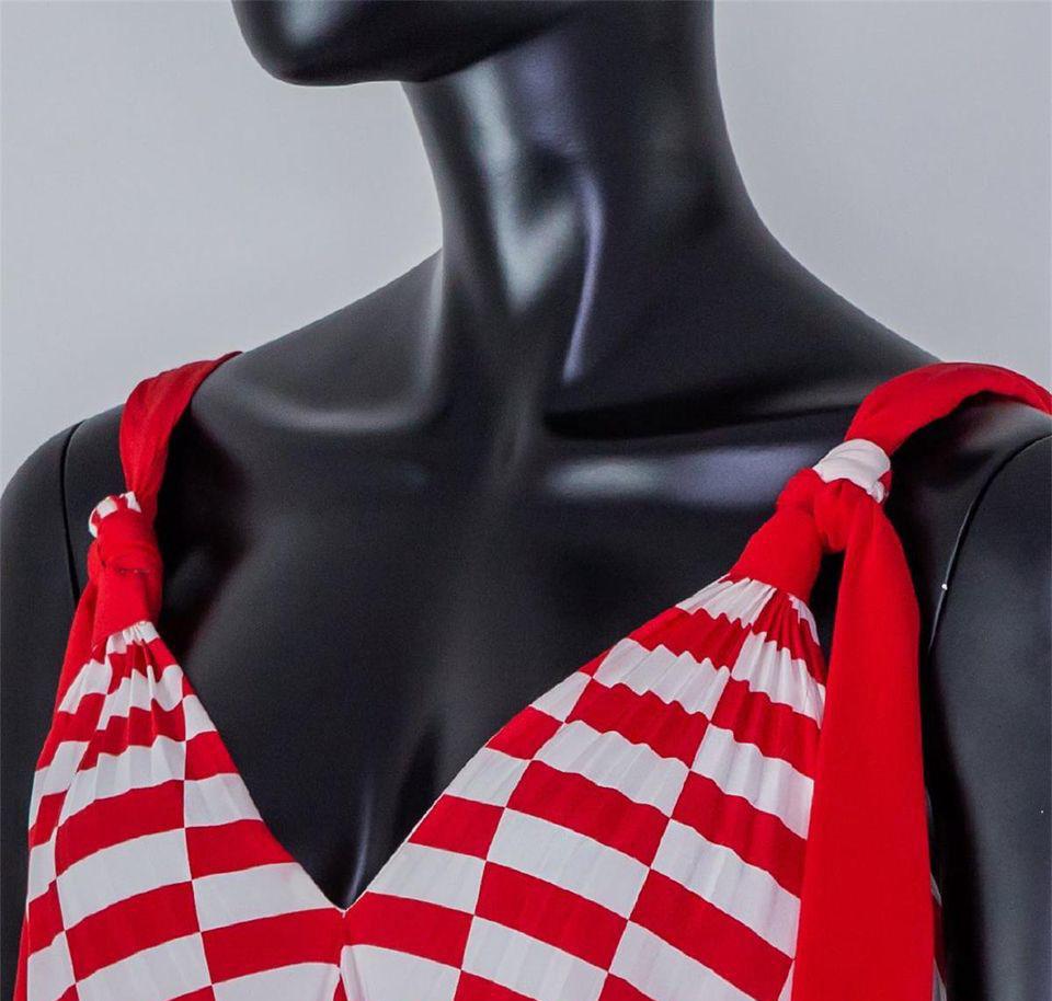 fendi red dress