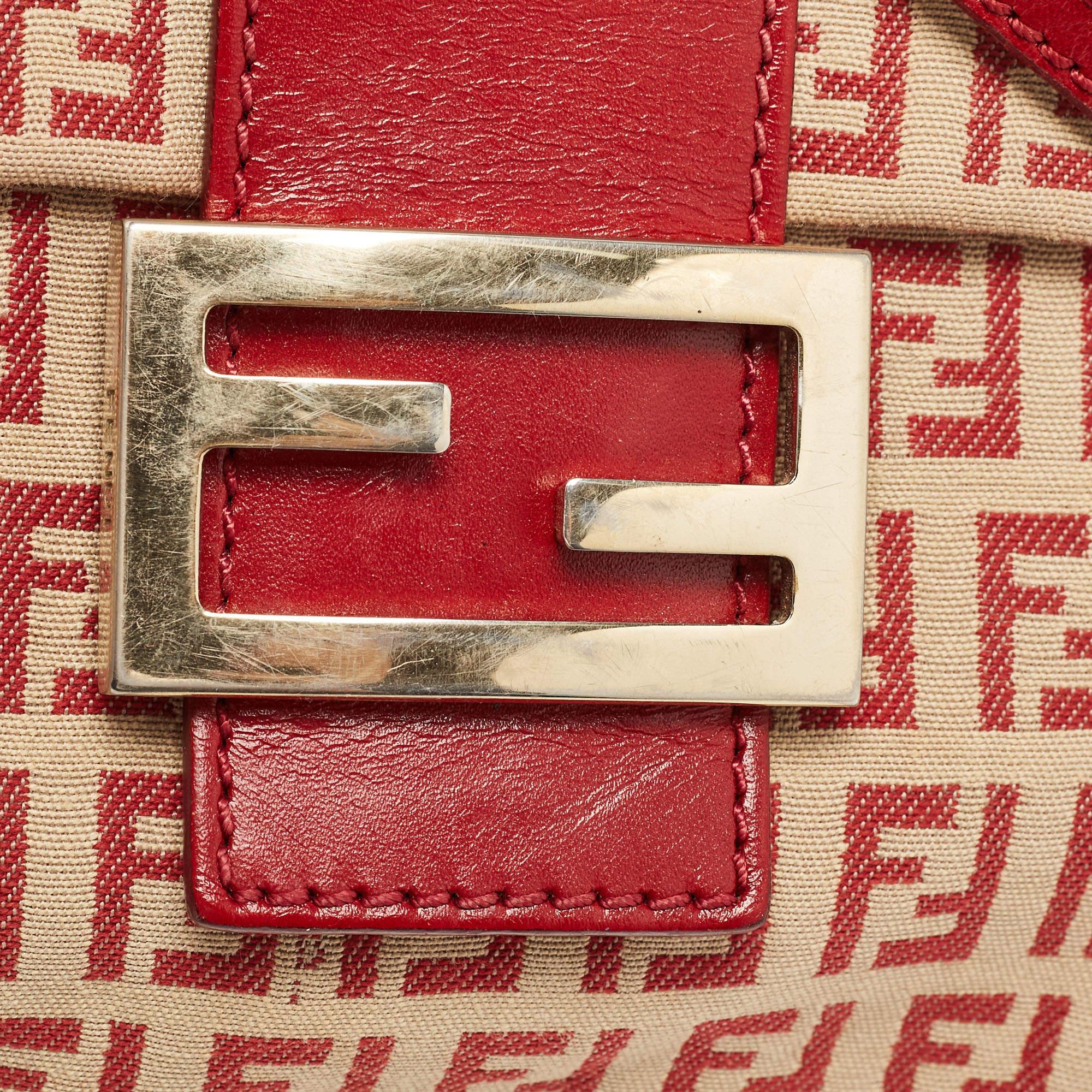 Fendi Red/Beige Zucchino Fabric and Leather Flap Messenger Bag For Sale 8