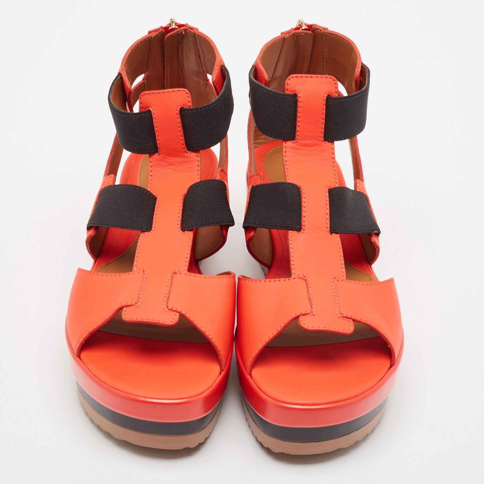 Fendi Sandalias de plataforma de cuero rojo/negro y elástico talla 37.5 Naranja en venta
