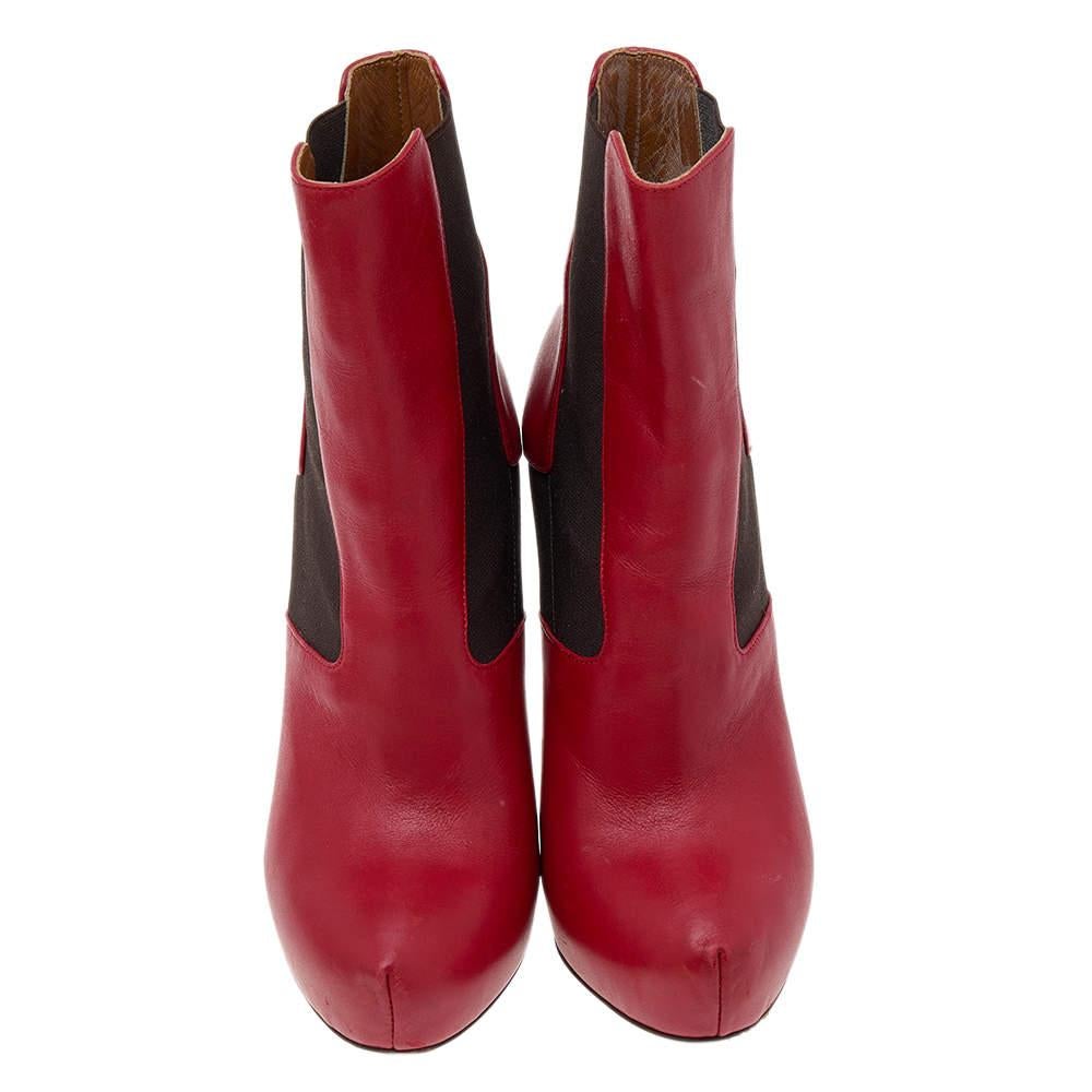 Fendi Red/Brown Leather And Stretch Fabric Platform Ankle Boots Size 37.5 In Good Condition In Dubai, Al Qouz 2