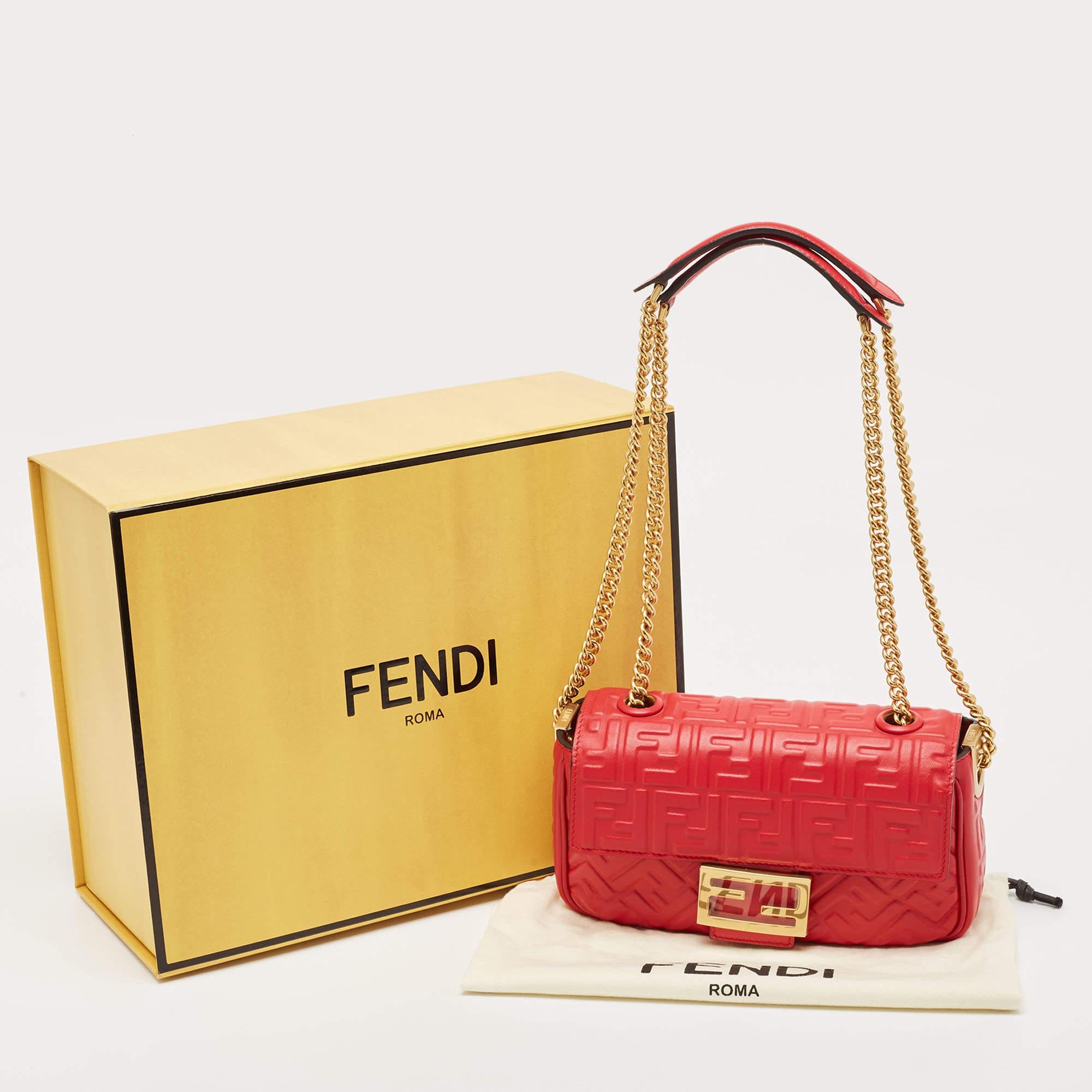 Fendi Red FF Embossed Leather Midi Chain Baguette Bag For Sale 8