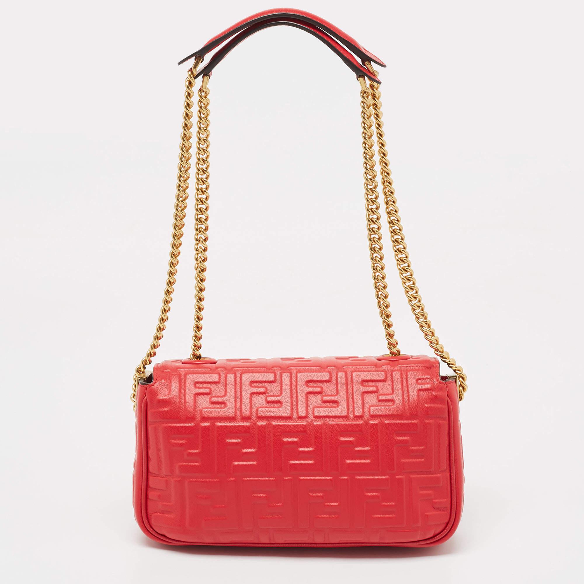 Women's Fendi Red FF Embossed Leather Midi Chain Baguette Bag For Sale