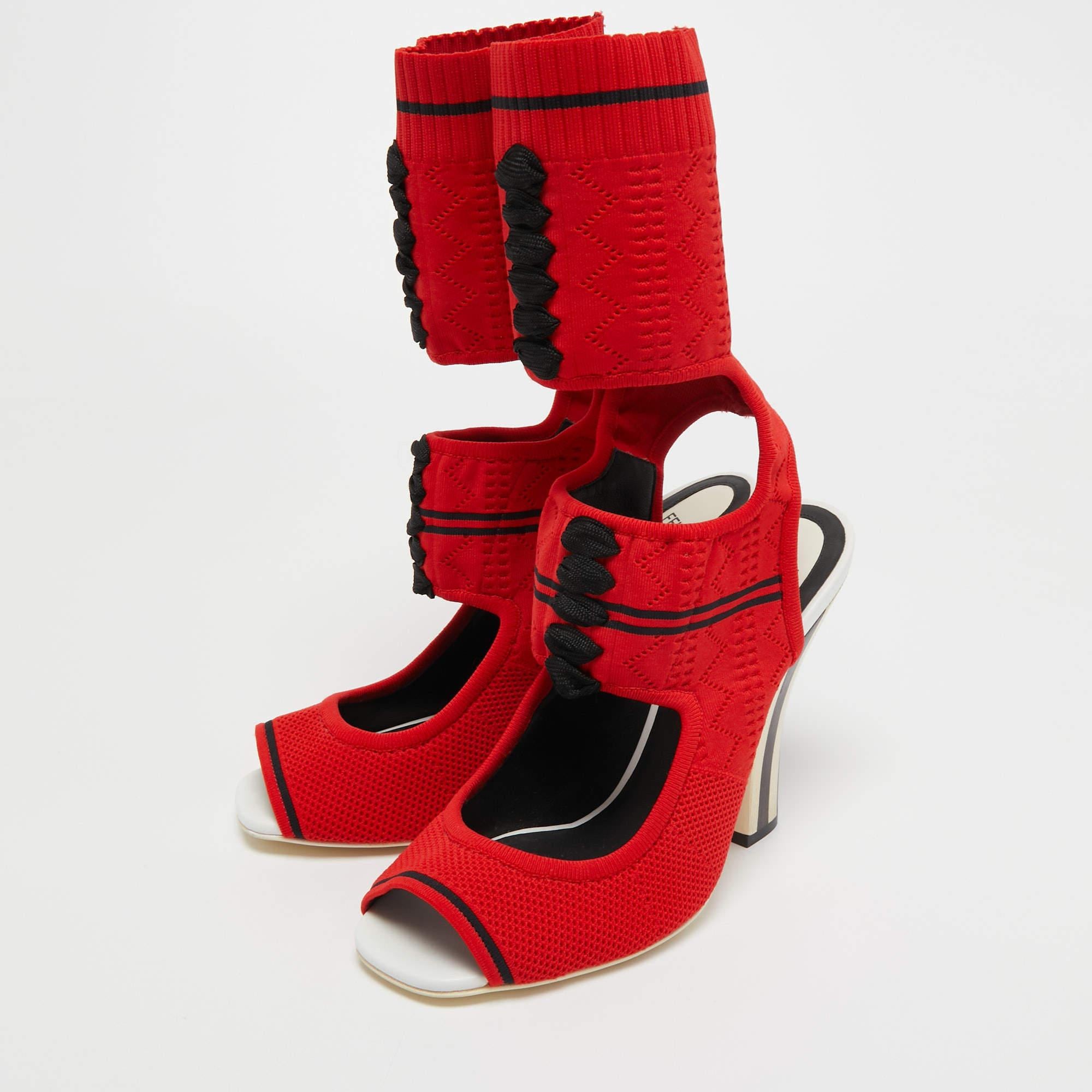 Women's Fendi Red Knit Fabric Peep Toe Cut Out Sandals Size 40 For Sale