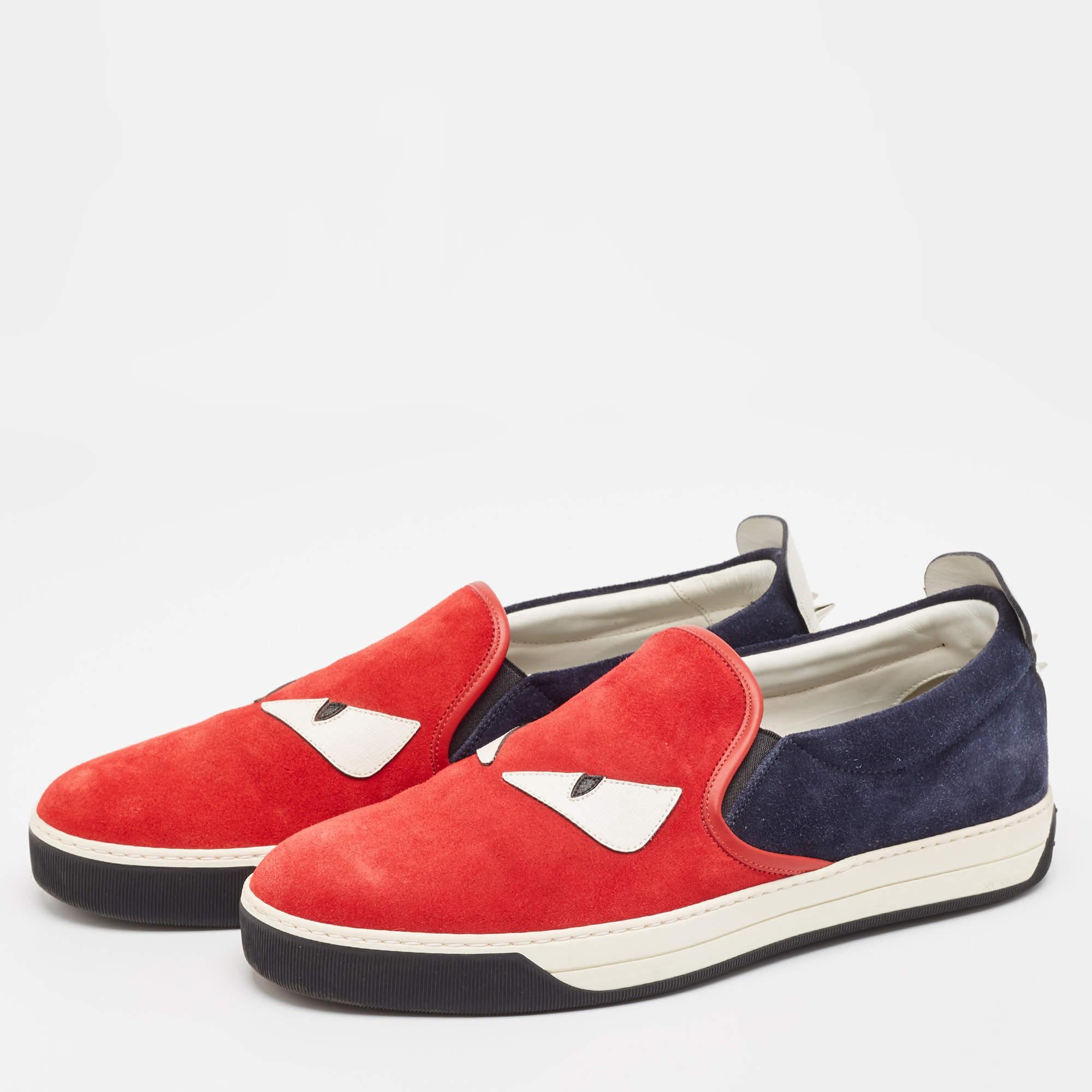 Coming in a classic silhouette these designer sneakers are a seamless combination of luxury comfort and style. These sneakers are finished with signature details and comfortable insoles.