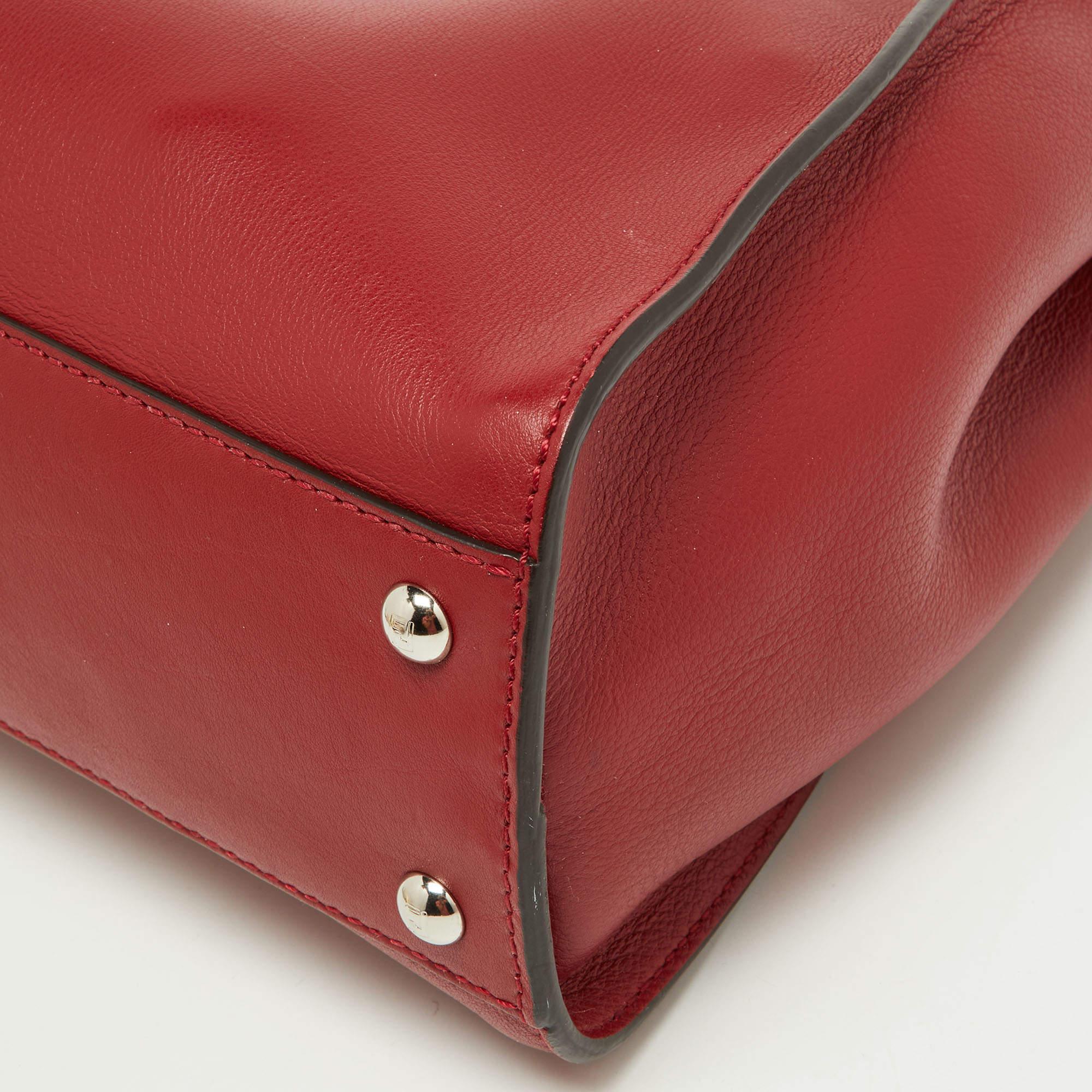 Fendi Red Leather Regular PeekabooTop Handle Bag For Sale 1