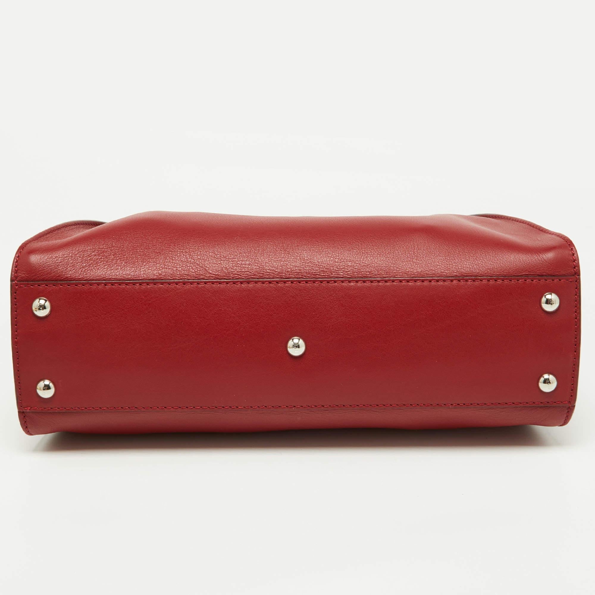 Fendi Red Leather Regular PeekabooTop Handle Bag For Sale 3