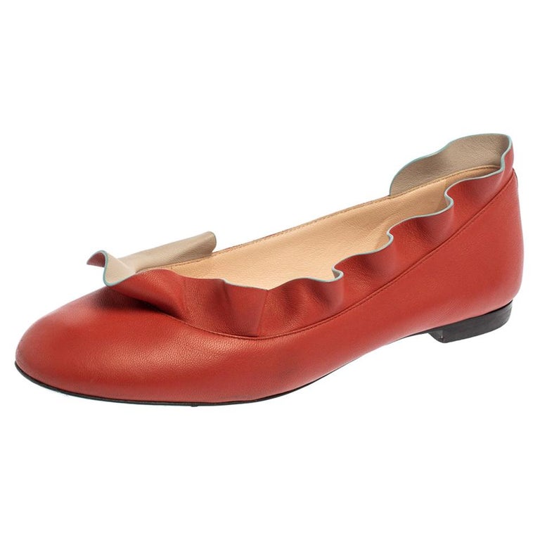 Fendi Red Leather Ruffle Trim Ballet Flats Size 39 For Sale at 1stDibs