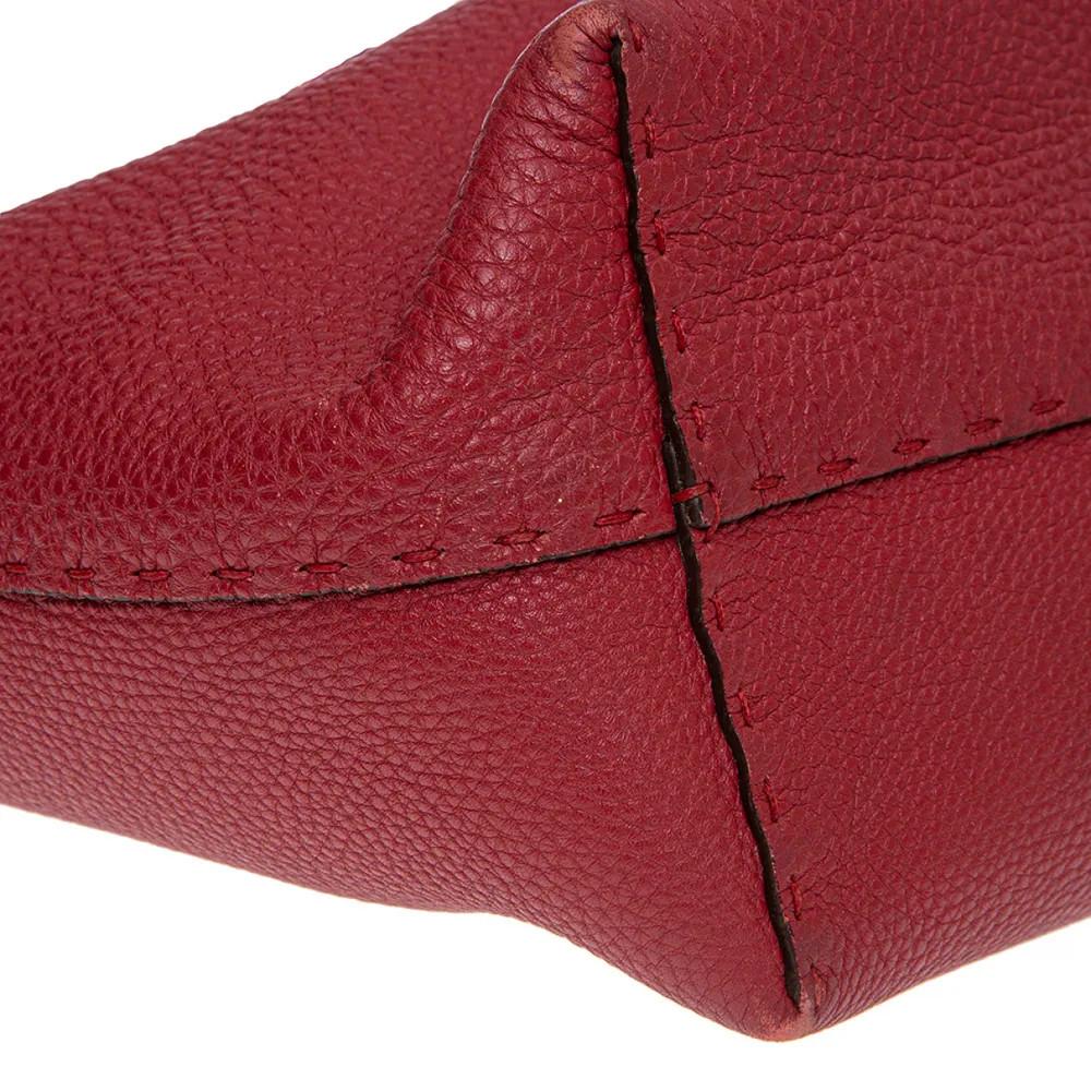 Fendi red leather Selleria shoulder bag In Good Condition In Capri, IT