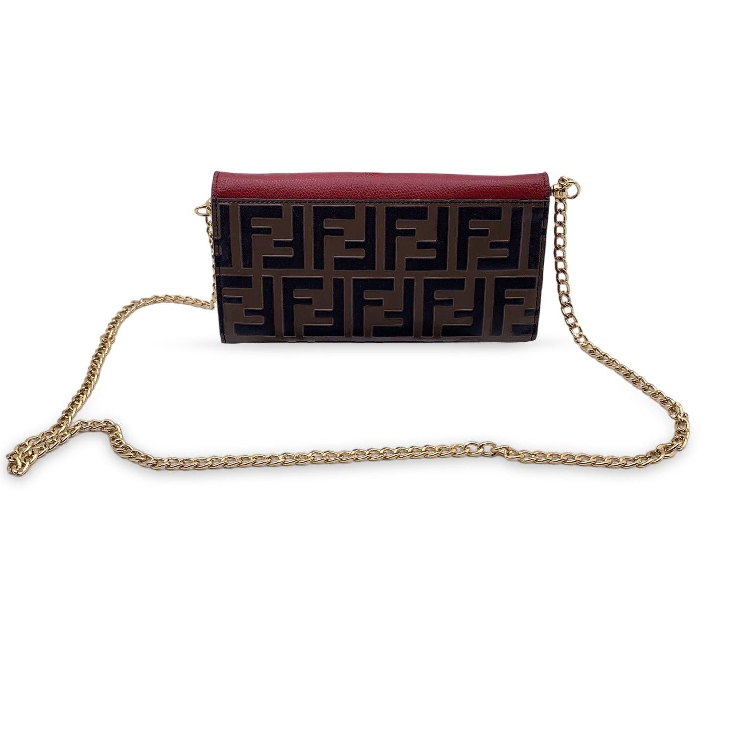 Fendi Red Monogram Leather Continental F is Fendi Wallet on Chain In Excellent Condition In Rome, Rome