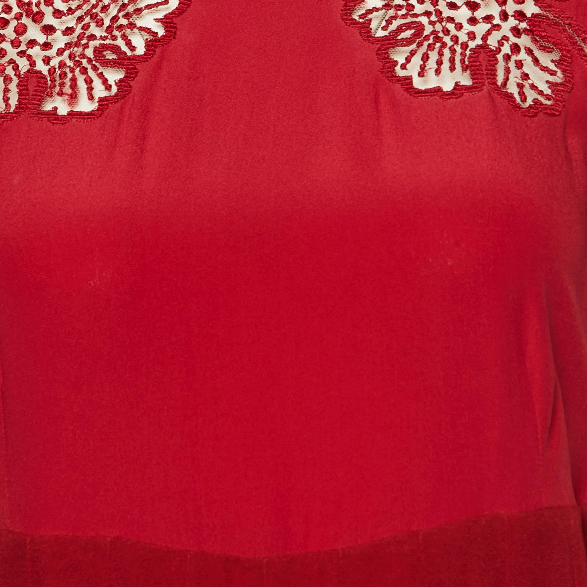 Fendi Red Silk Pleated Midi Dress M In Fair Condition For Sale In Dubai, Al Qouz 2