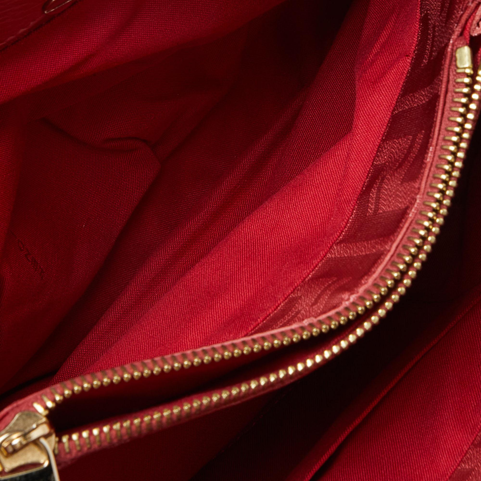 Fendi Red Zucca Canvas and Leather Small Mia Hobo 3