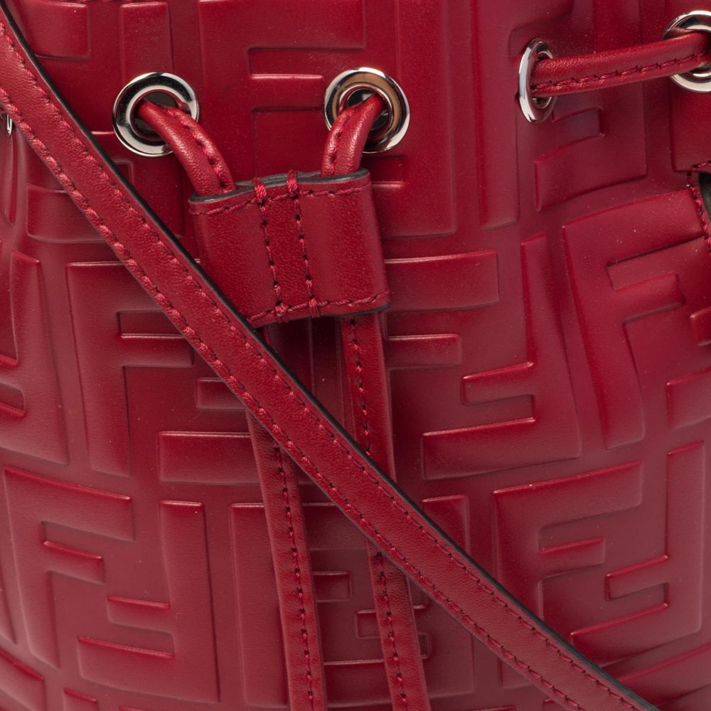 Fendi Red Zucca Leather Mini Mon Tresor Drawstring Bucket Bag In Good Condition In Dubai, Al Qouz 2