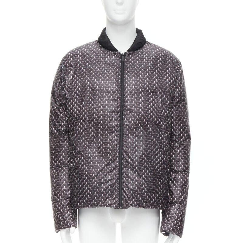 Noir FENDI Veste polaire réversible en nylon duvet d'oie Monster Bug Eye noir EU48 M en vente