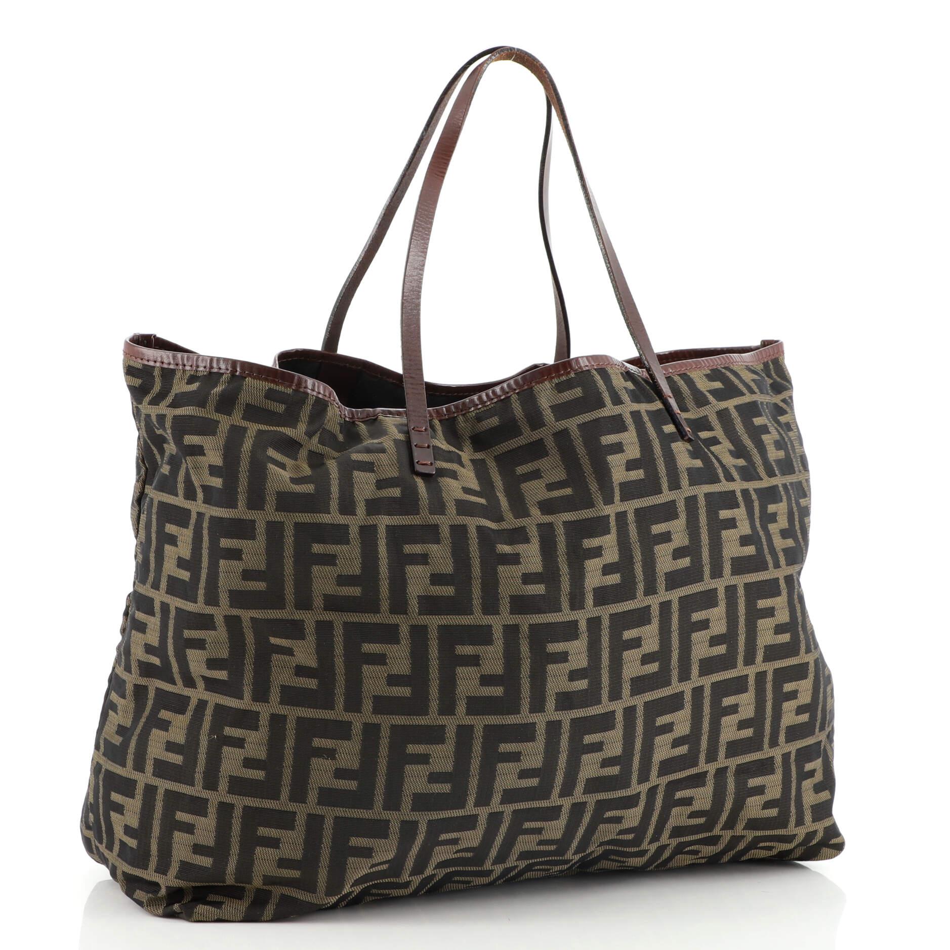 Fendi Roll Tote Zucca Canvas Medium In Fair Condition In NY, NY